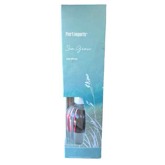 PIER 1 ONE IMPORTS Reed Diffuser SEA GRASS Full Size Original Box DISCONTINUED - Picture 1 of 3